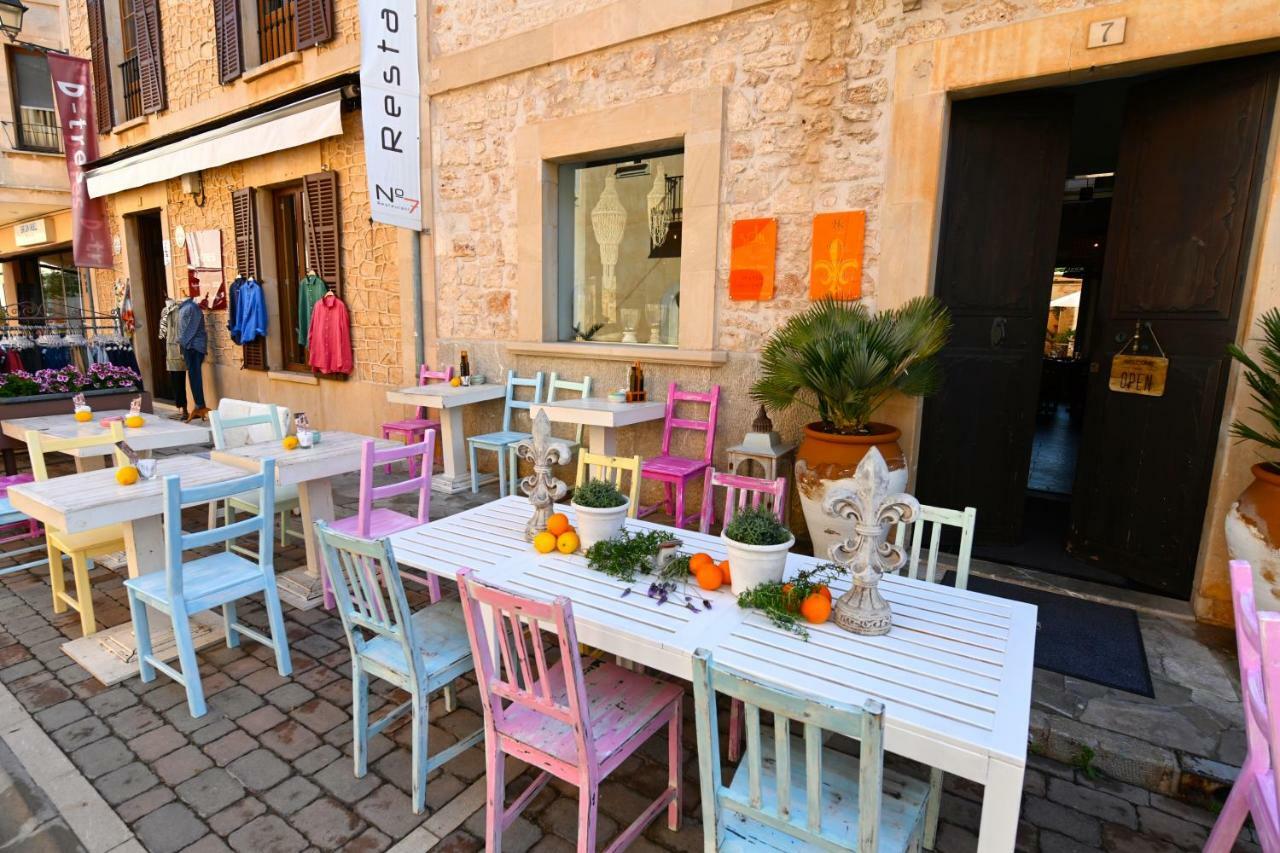 Stadthotel Santanyí Buitenkant foto