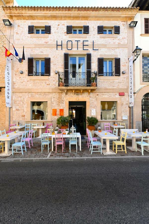 Stadthotel Santanyí Buitenkant foto